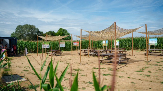 photo-ambiance-parc-pop-corn-labyrinthe-1536x864-105